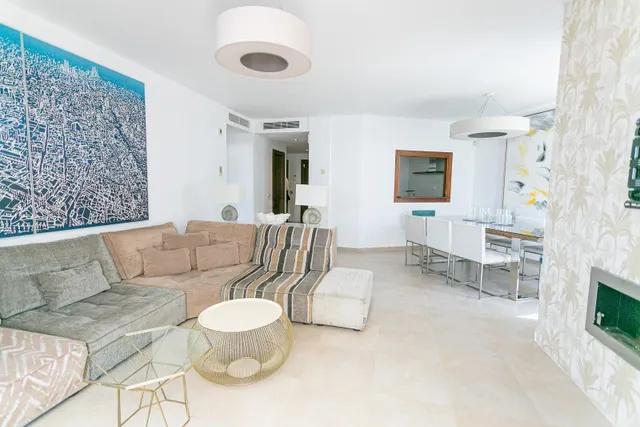 Precioso Atico Triplex de 4 dormitorios en Altos de los Mont - foto 5