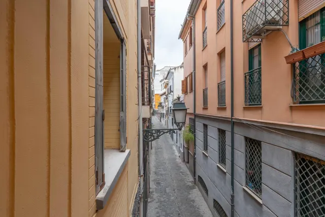 Se vende piso en el realejo (tres dormitorios) — 17