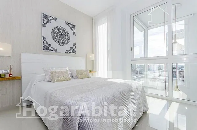 MARAVILLOSO CHALET CON JARDÍN, PISCINA Y GARAJE — 42