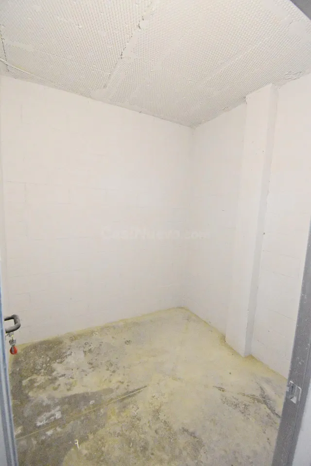 SE VENDE PLAZA DE GARAJE Y TRASTERO EN TRES OLIVOS FASE II - foto 2