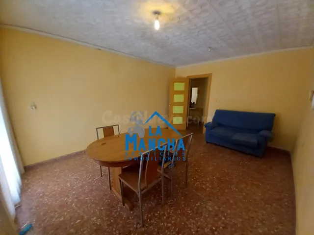 *182.000€* INMOBILIARIA LA MANCHA VENDE PISO DE 4 habitacion - foto 2
