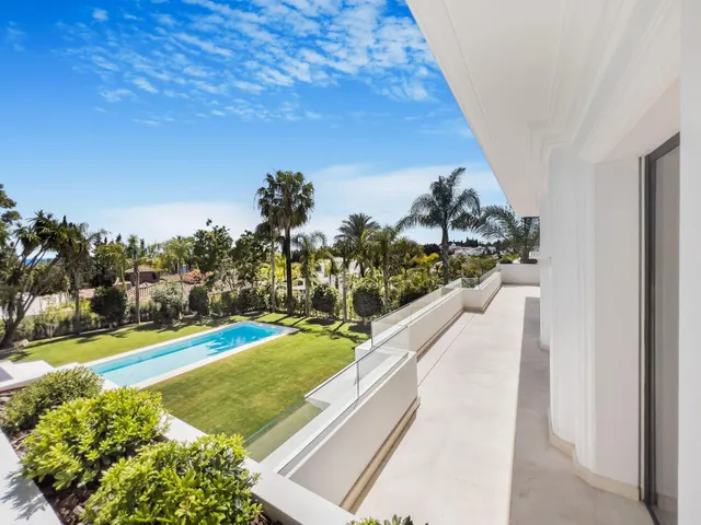 Villa 6 habitaciones 647m² en venta - Las Lomas de Río Verde — 31