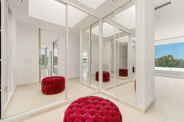 Chalet 7 habitaciones 676m² en venta - Marbella — 10