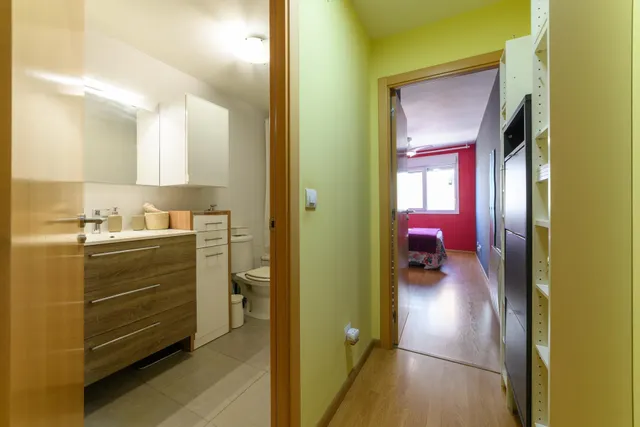 Piso moderno, luminoso y céntrico con garaje — 21