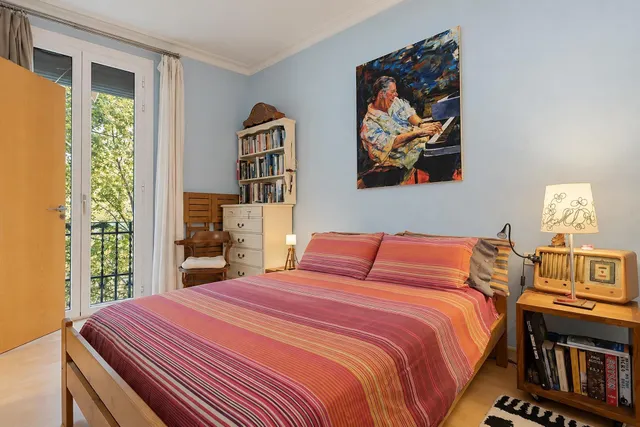 Piso con encanto y dos balcones en calle sardenya, junto a la sagrada família — 13