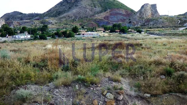 Se vende Terreno Rustico en Alicante en la zona de Verdegas, - foto 2