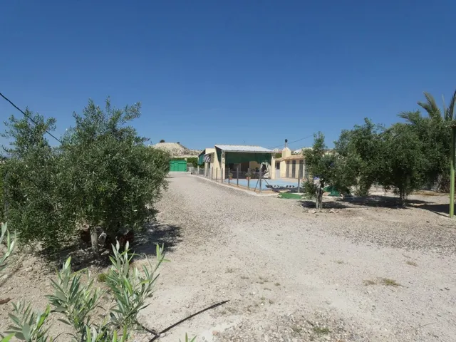 ++Chalet en Alguazas,++zona huerta++ 60 m — 3