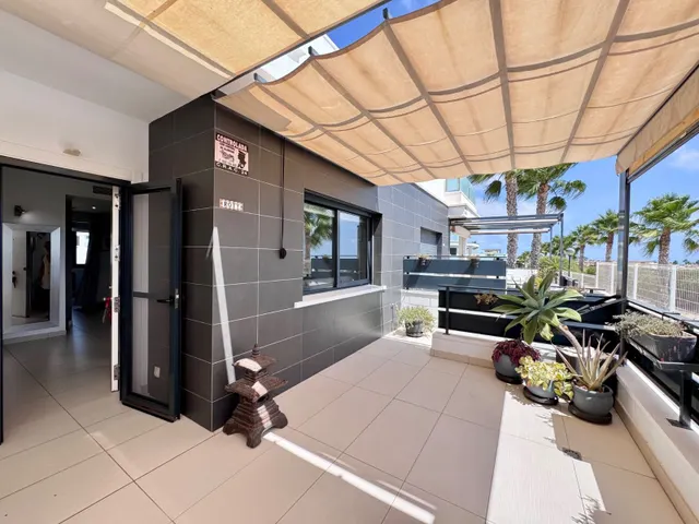 Casa 3 habitaciones 123m² en venta - Lomas de Cabo Roig — 40