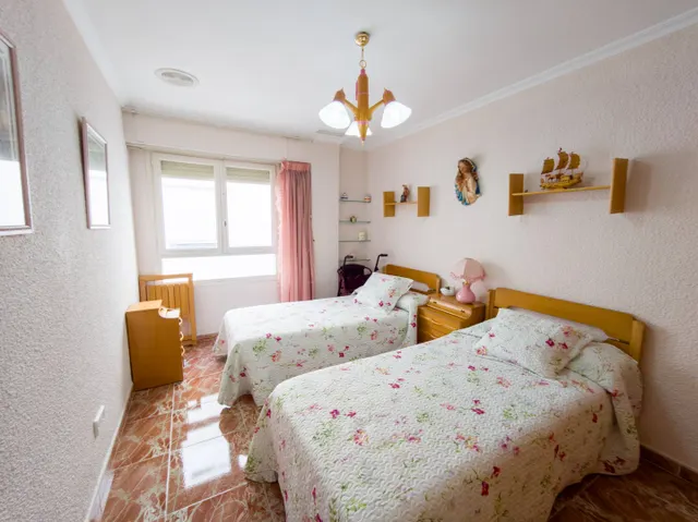 ¿Y si tu próxima casa estuviera en el corazón de Elche… y pudieras adaptarla a tu manera? ✨ — 27
