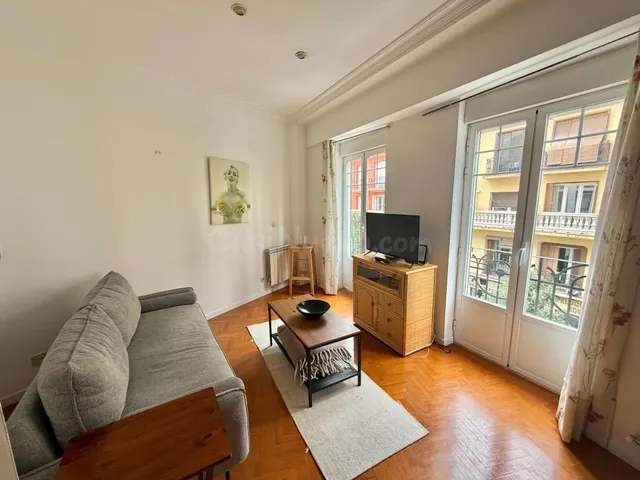 Vive Madrid desde una ubicación premium | Exclusiva vivienda - foto 2