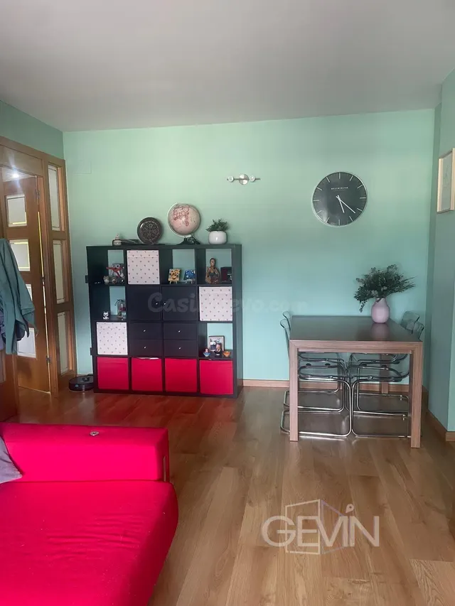 Piso de VPO, con Parking y trastero — 5