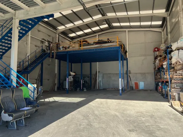 Nave industrial 420m² en venta - Parbayón — 7