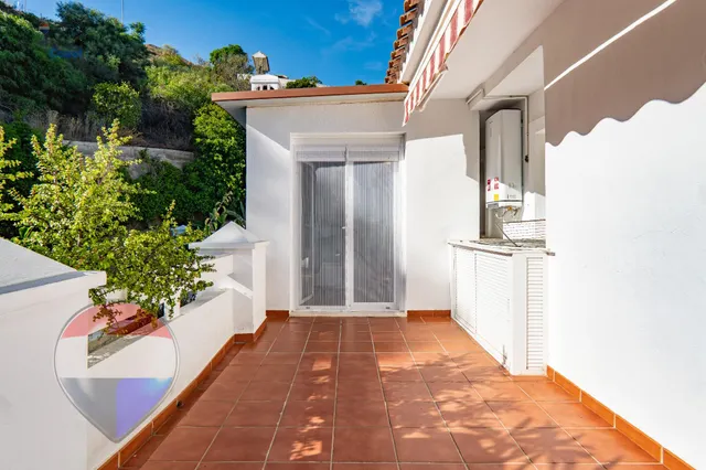 ESPECTACULAR TERRAZA EN ESQUINA Y VISTAS AL MAR EN LA ZENAIDA – RINCÓN DE LA VICTORIA — 29