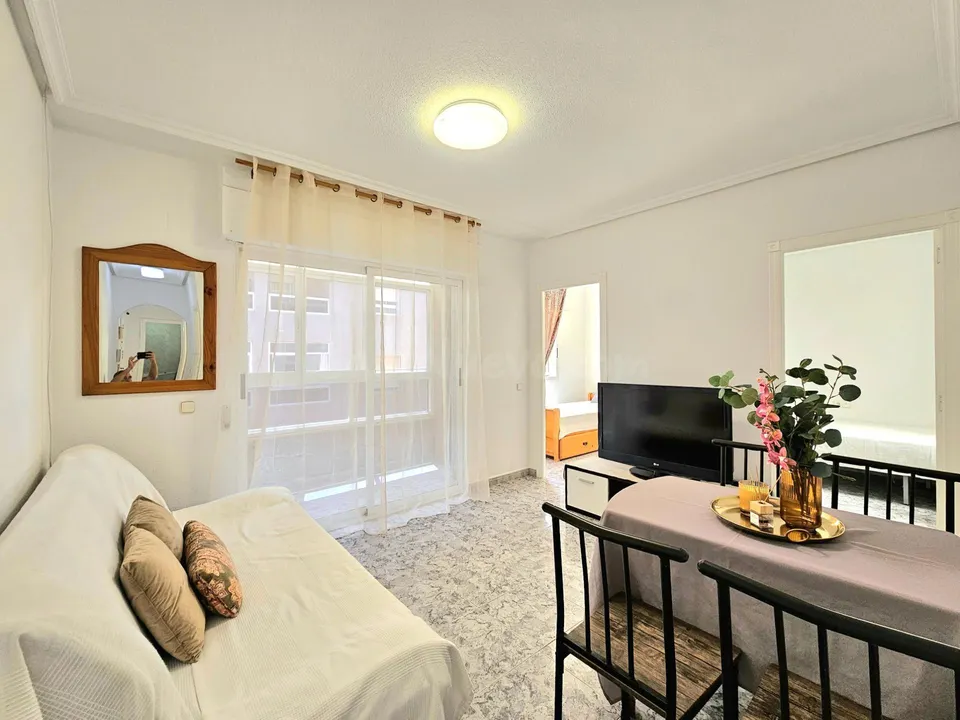 Magnifica vivienda en el centro de Torrevieja, ideal para vivir todo el año