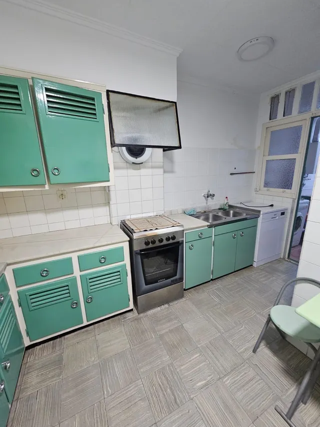 SE ALQUILA VIVIENDA EN EL CORAZÓN DE ALICANTE — 13