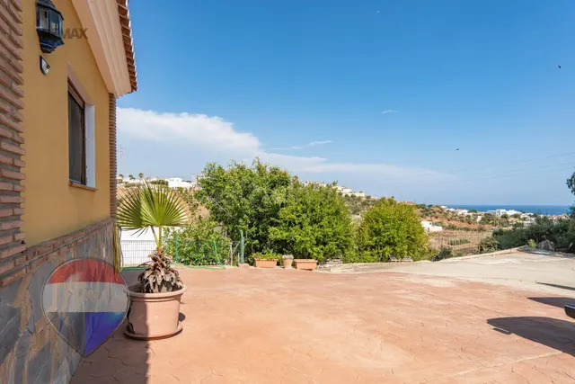 Casa rústica con piscina en Los Cortijos, Rincón de la Victo - foto 4