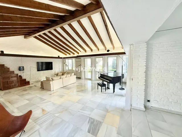 Chalet 6 habitaciones 637m² en venta - Centro — 20