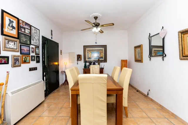 Espectacular chalet de 300 m2 con piscina privada en Camino de los Solanos, Alhaurín de la Torre — 5