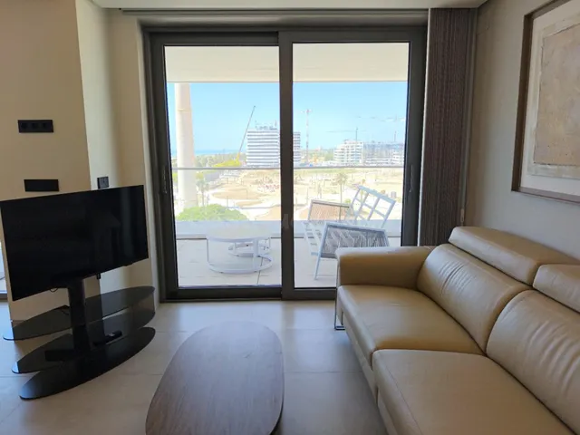 EXCLUSIVO PISO EN LAS MALAGA TOWERS VISION A ESTRENAR — 4