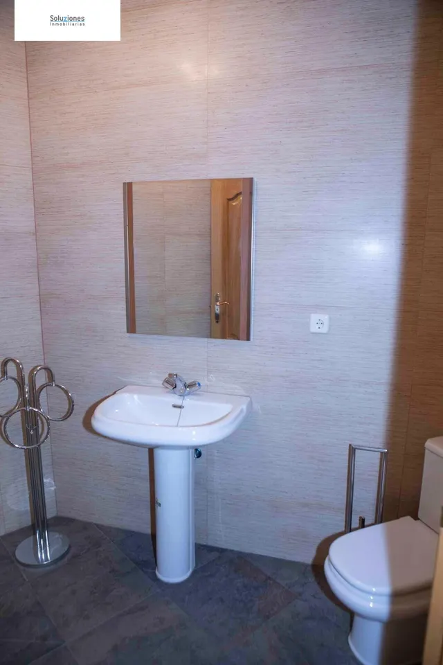 Impresionante Casa en San Pablo, Albacete - Espacio y Comodidad — 31