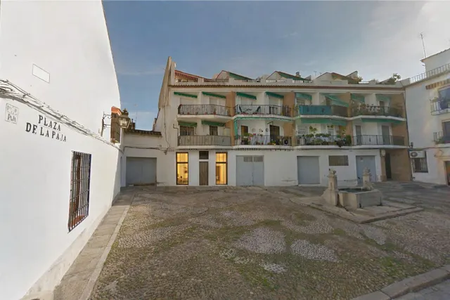 Local en pleno casco histórico junto a la corredera, con proyecto y licencia de obras para 2 viviendas — 9