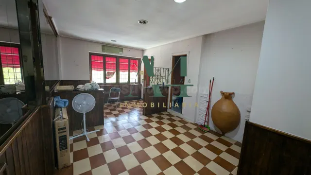 Local en Venta en el Corazón de Cáceres - Oportunidad Única - foto 4