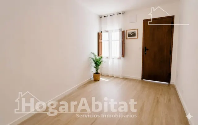 REFORMADA Y ACOGEDORA CON BUHARDILLA Y TERRAZA — 10
