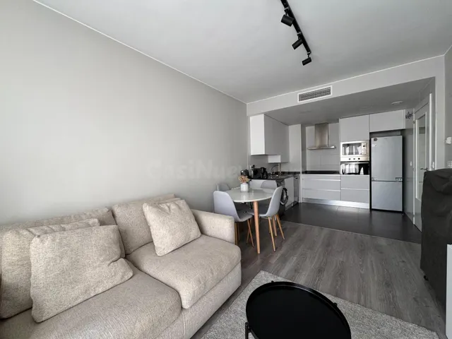 Moderno Apartamento en el Corazón del Casco Histórico de Zar - foto 4