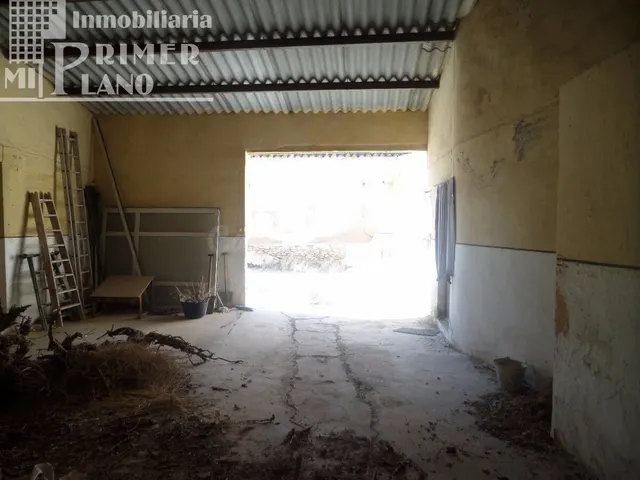 Se vende casa-solar en pleno centro de Tomelloso con 390m2 d - foto 5