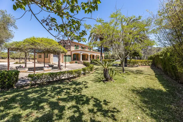 Finca Rústica en Algaida con piscina, privacidad y carácter mallorquín — 35