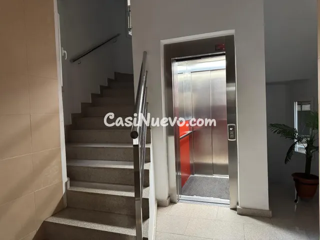 CASABANCO VENDE  PISO DE TRES DORMITORIOS EN MÉRIDA. — 2