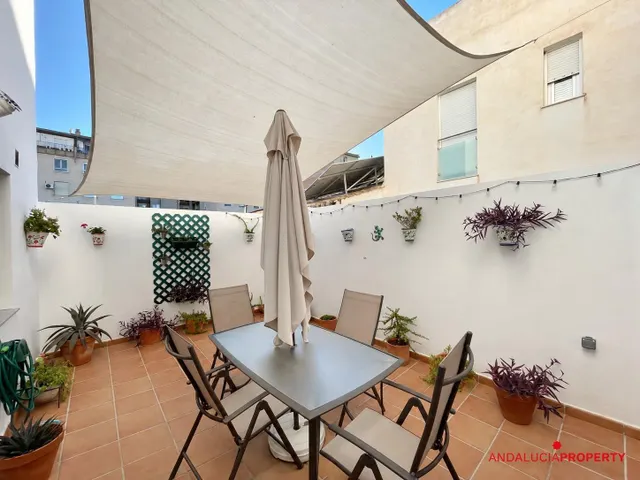 Exclusiva vivienda unifamiliar de 277 m2 junto a Avenida de Cádiz y PTS — 10