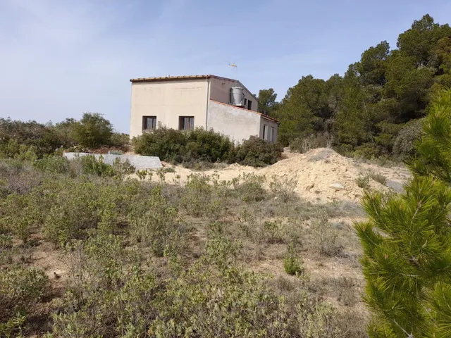 OPORTUNIDAD CASA DE CAMPO CON INMEJORABLES ACABADOS EN FINCA RUSTICA DE BATEA — 50