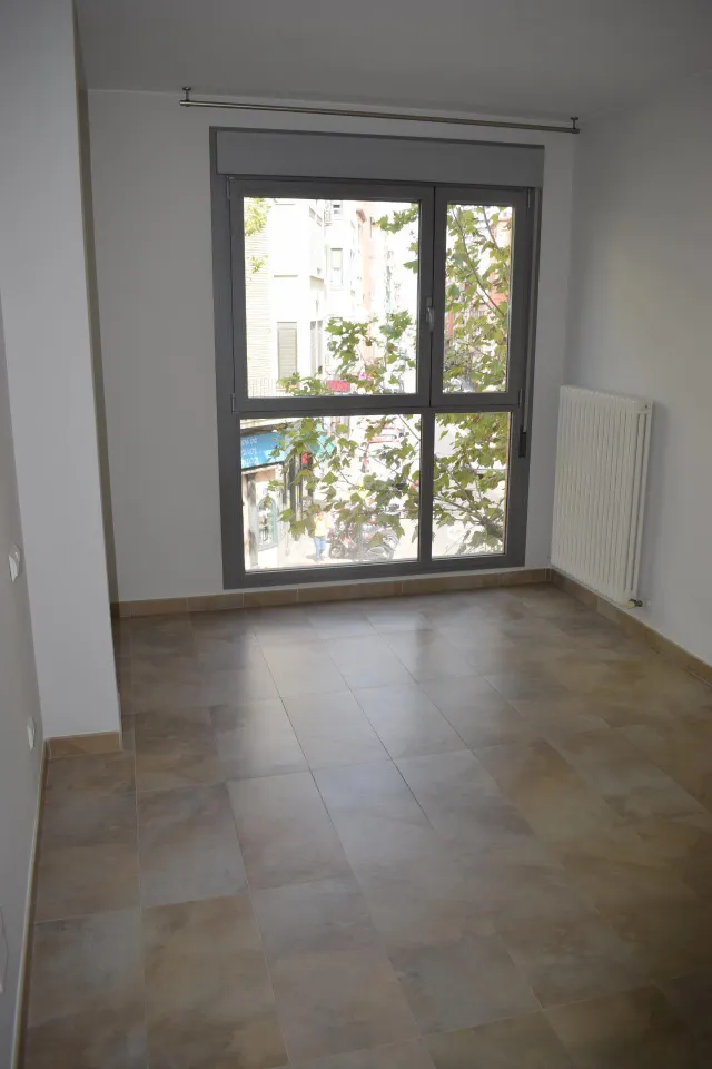 VENTA VIVIENDA CON INQUILINO NO SE PUEDE PASAR VISITAS — 18