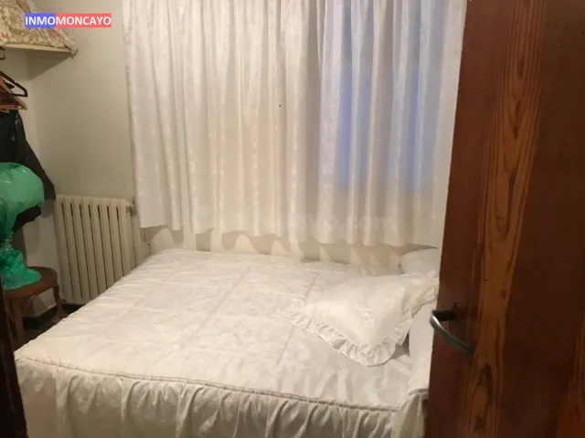 SE VENDE CASA EN TARAZONA - foto 3