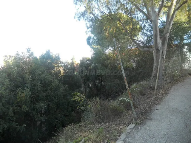 Parcela urbana para chalet independiente o casas pareadas - foto 3