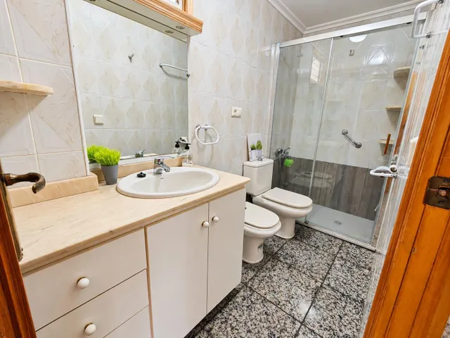 Piso 4 habitaciones 88m² en venta - Casco urbano — 16