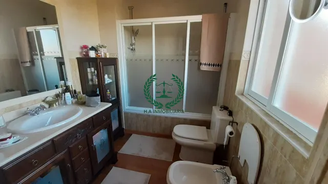 CHALET INDEPENDIENTE AMUEBLADO EN ALQUILER PEDREZUELA — 48