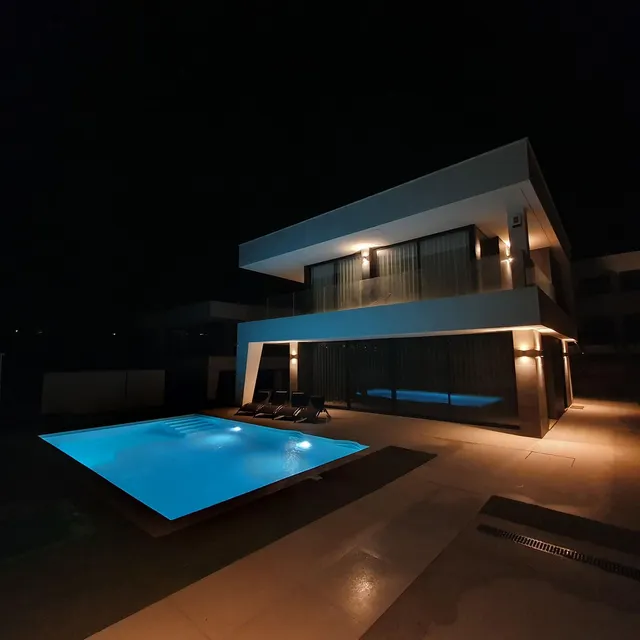 Chalet 4 habitaciones 274m² en venta - Costa del Sol — 7
