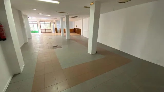 Local comercial en Estella — 6