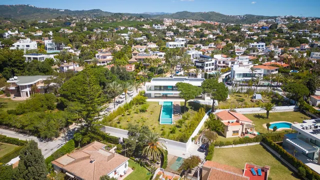 Chalet 6 habitaciones 639m² en venta - Marbella - foto 4
