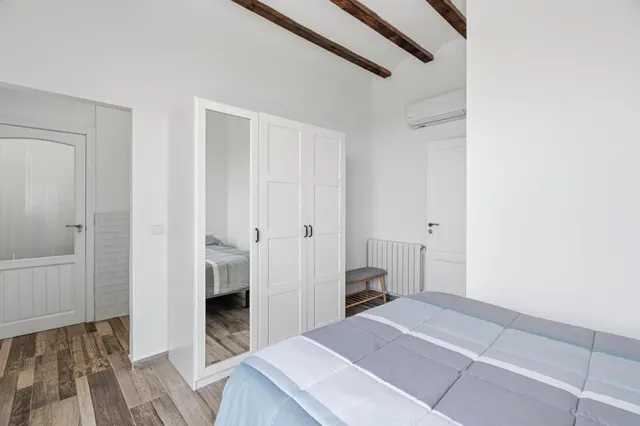 Finca rústica con vivienda reformada, piscina y cultivo ecólógico — 31