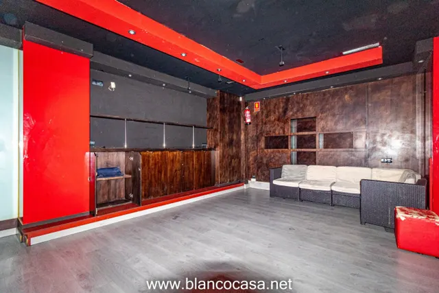VENTA LOCAL COMERCIAL EN ZONA CENTRO DE LARACHA — 3