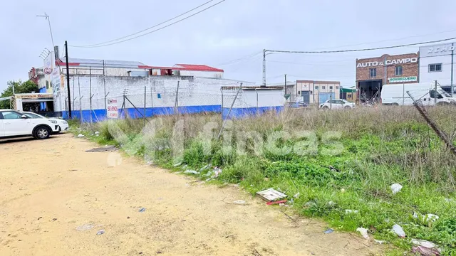 Activo industrial estratégico en eje comercial Mairena–El Vi - foto 3