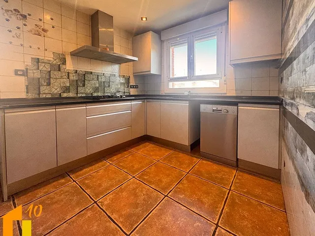 Casa con parcela en "Urbanización Las Tenadas" — 7