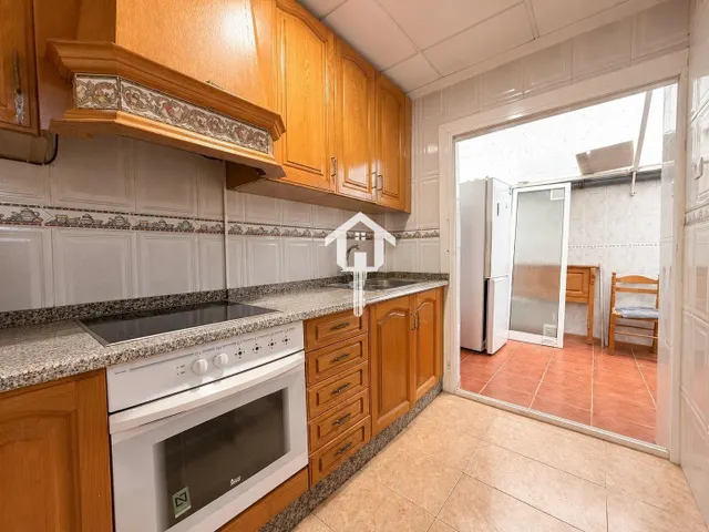 Piso en exclusiva de 3 habitaciones con patio en zona altozano de Alicante: planta baja — 21