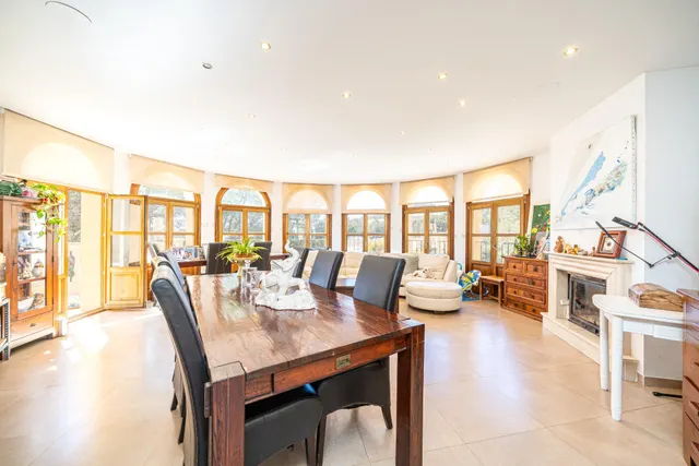 Chalet unifamiliar de 5 dormitorios y 5 baños, con piscina, garaje, ascensor y apartamento de invitados en Peguera (Calvià) — 13