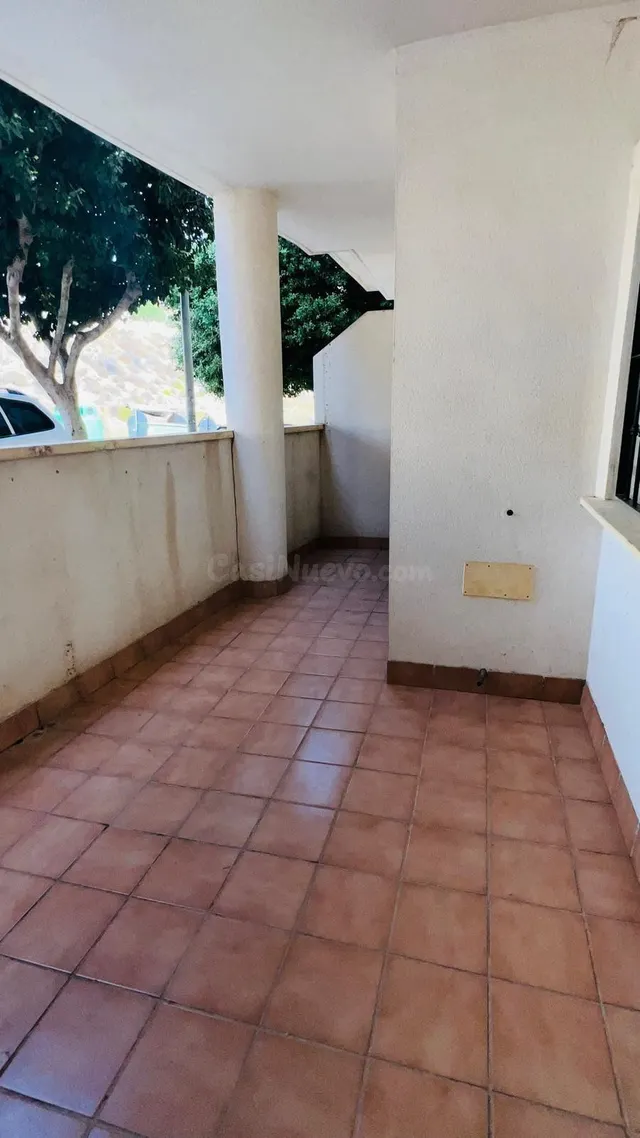 Piso en planta baja con terraza de 20 m2, piscina y garaje en Aguadulce, Roquetas de Mar — 3