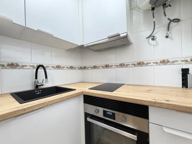 REFORMADO APARTAMENTO A 250 METROS DE PLAYA DE LOS LOCOS CON 1 DORM. Y CON SUPERFICIE DE 44 M2. — 12