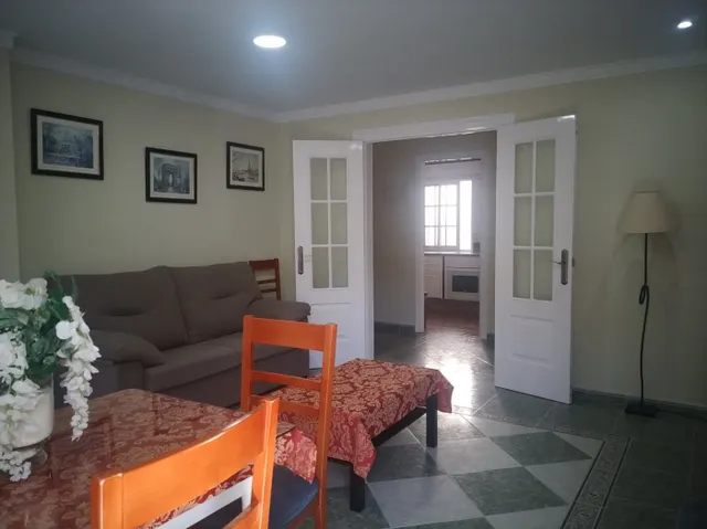 Piso en Plaza de las Marinas de 3 dormitorios. — 2